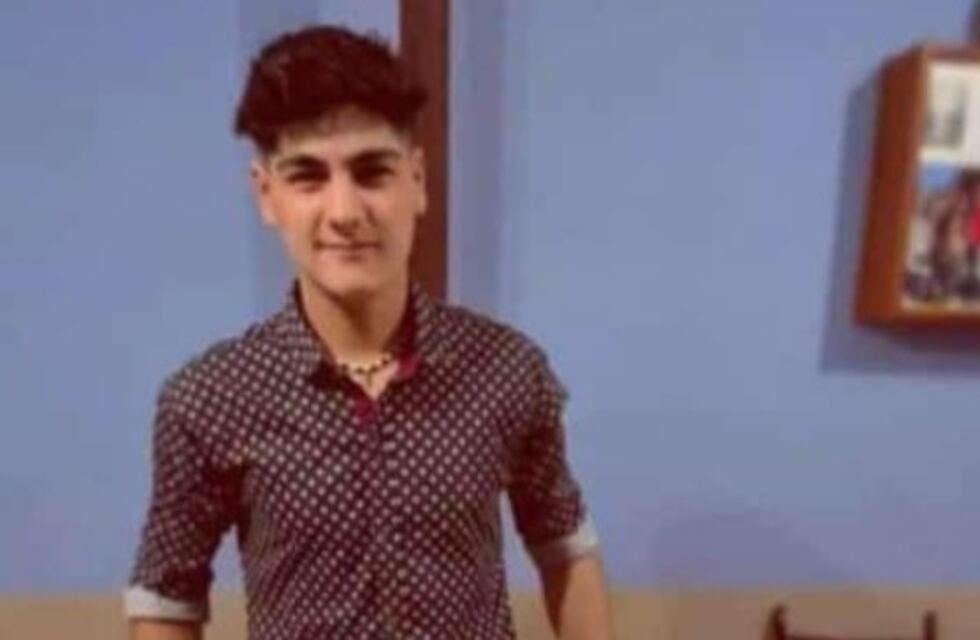 Volvían de bailar y chocaron en Corralito: un joven muerto, otro herido y un conductor detenido