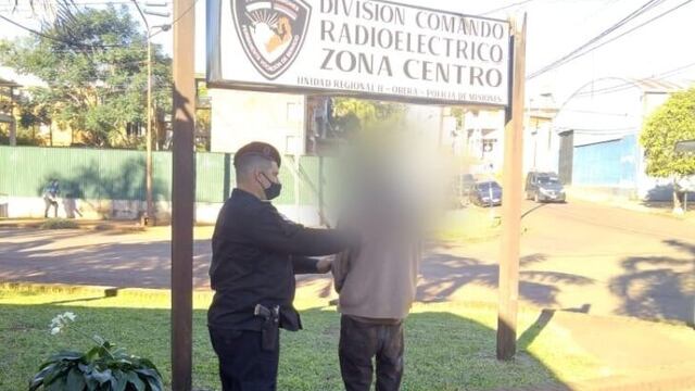 El hombre se dio a la fuga luego del hecho, pero fue detenido de todas maneras.