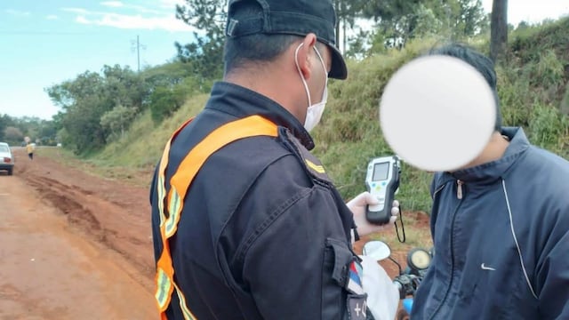 Oberá: operativo de tránsito tuvo 12 alcoholemias positivas.