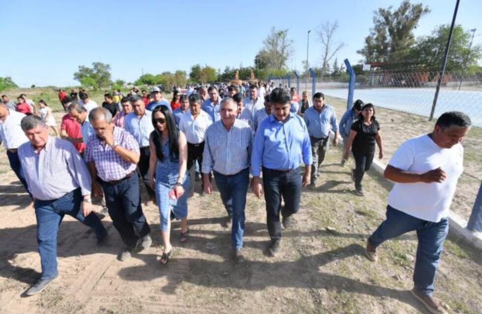 Continúan los trabajos del plan “Pre Lluvia” en el río Marapa