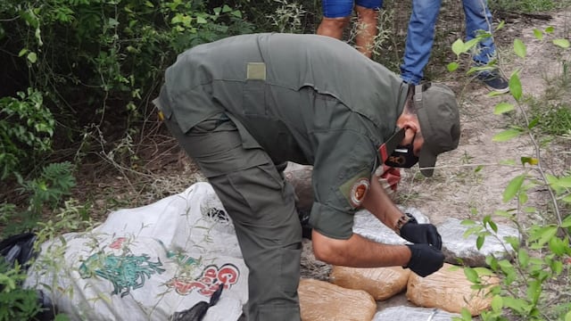 Otros bultos con marihuana se encontraron en la cercanía ante los patrullajes de Gendarmería