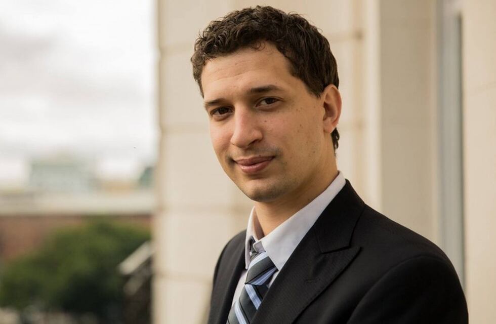 PASO 2021: Yamil Santoro hizo la denuncia por las fajas rotas en la urna de Alberto Fernández