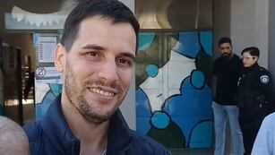 El intendente Leonardo Viotti emitió su voto