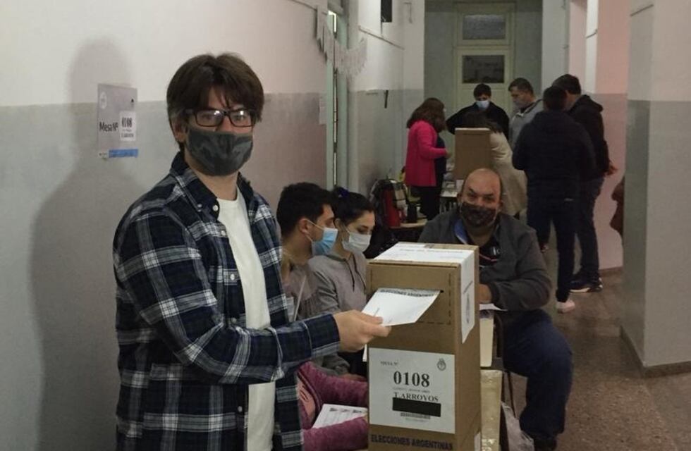 Elecciones PASO en Tres Arroyos: Agustín “Yaya” Rossi el primer precandidato en votar