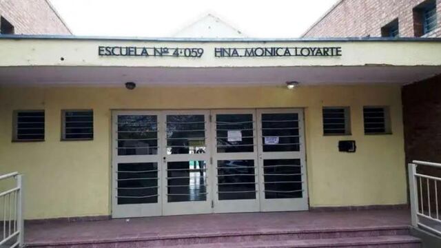 Dos alumnas secundarias de la escuela N°4-059 Hermana Mónica Loyarte de San Carlos denunciaron a un profesor por abuso sexual.