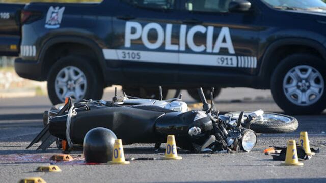 Un motociclista murió tras chocar con un camión en Lavalle. Imagen Ilustrativa