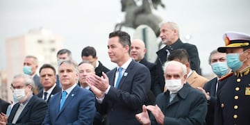 El vicegobernador Manuel Calvo encabezó el acto por el 25 de Mayo, en Córdoba.