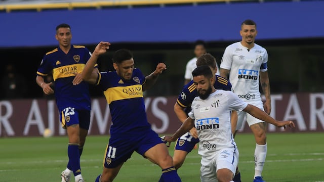 Escena del encuentro entre Boca Juniors y Santos, de Brasil, que juegan la semifinal de ida de la Copa Libertadores en la Bombonera. (Foto: Mariano Sánchez/Pool ARGRA/Telam)