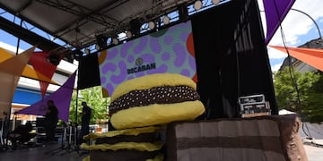 Turismo. Fiesta del alfajor en La Falda. (La Voz)