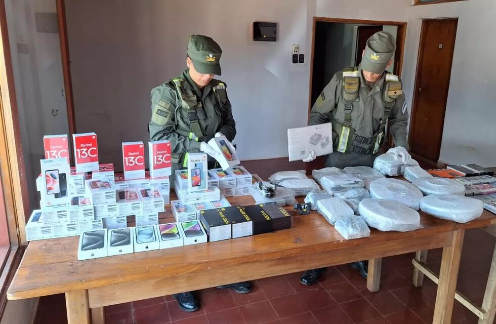 Operativo de Gendarmería descubre millonario contrabando en la RN 12 en Colonia Victoria