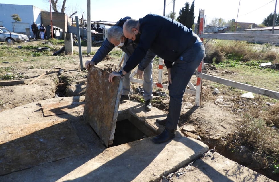 Comenzó la obra de la red cloacal en el barrio Nueva Bahía Blanca