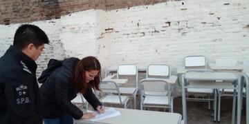 Restauraron mobiliario de la Escuela de Agricultura en la cárcel de Villa Floresta.