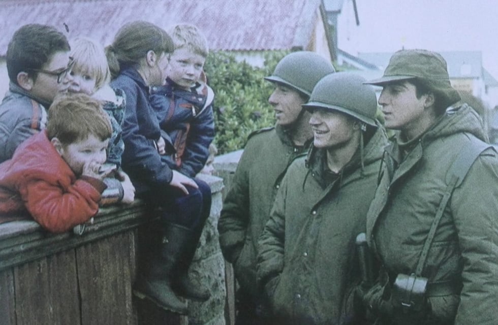 2 de abril: cómo se vive este día en las islas Malvinas y en Gran Bretaña