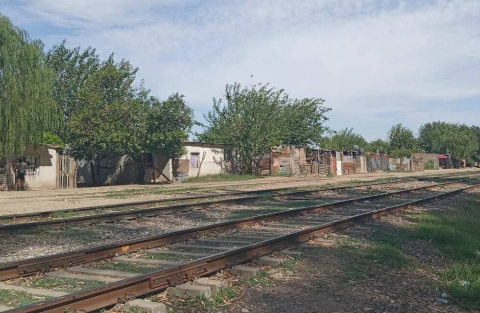 Crimen en Villa Gobernador Gálvez: volvía de trabajar y lo mataron a balazos