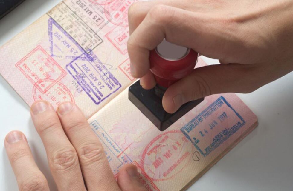 Emigrar a España: cómo obtener la visa de residencia no lucrativa