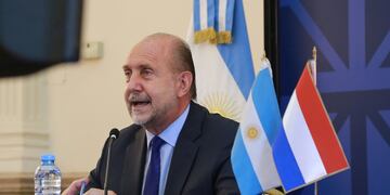 Perotti anunciará este miércoles más restricciones sanitarias. (Gobierno de Santa Fe)