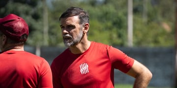 En un acto fue presentado como flamante entrenador