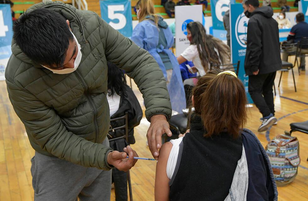 Coronavirus: evaluaron la respuesta de la vacuna de Sinopharm frente a la variante Delta