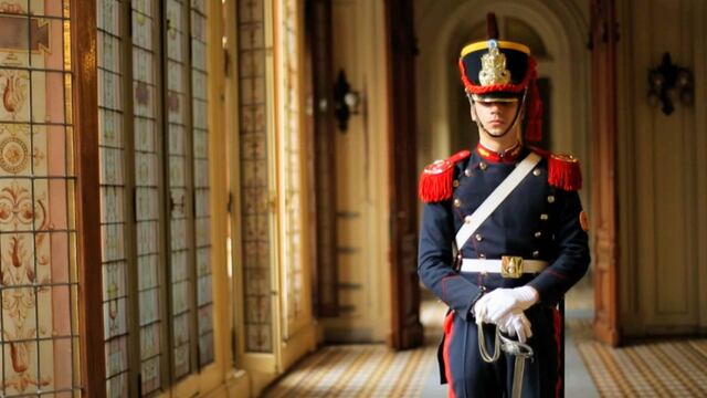 Los Granaderos llegaron a Tierra del Fuego para conmemorar a San Martín