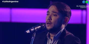 Esteban Muia, el comodorense que destacó en La Voz Argentina.