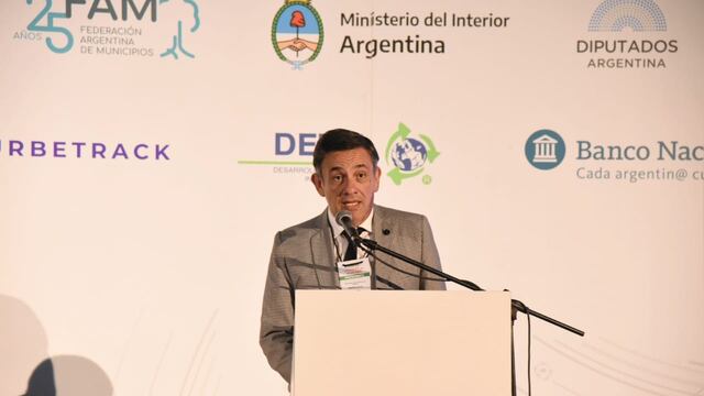 Martón Oliva participó del encuentro latinoamericano de Gobiernos Locales.