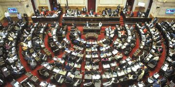 La Cámara de Diputados trata la modificación del impuesto a las Ganancias. (Foto: Clarín)