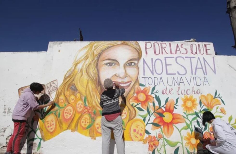 Un femicidio que no se olvida: pintaron un mural de Johana en Villa Mercedes