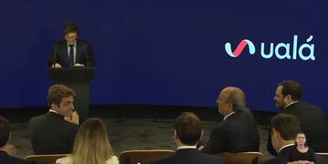 Javier Milei en una presentación de Ualá