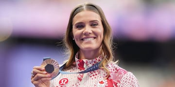 Alysha Newman, la atleta canadiense, ganó una medalla en París 2024 y triunfa en OnlyFans