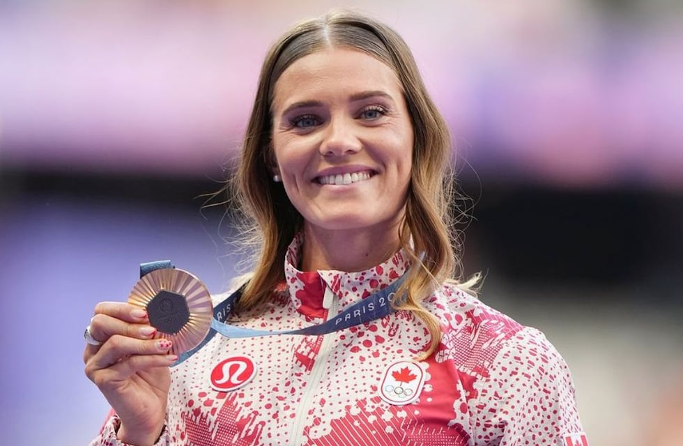 Alysha Newman, la atleta canadiense, ganó una medalla en París 2024 y triunfa en OnlyFans