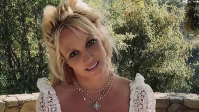 Britney Spears la rompe en las redes.