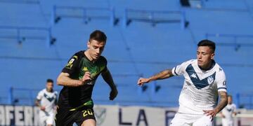 El empate parcial se impone en Liniers, en un partido peleado