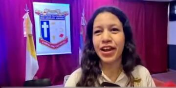 La joven estudiante posadeña Victoria Rojas quedó seleccionada entre los 10 mejores del Global Student Prize.