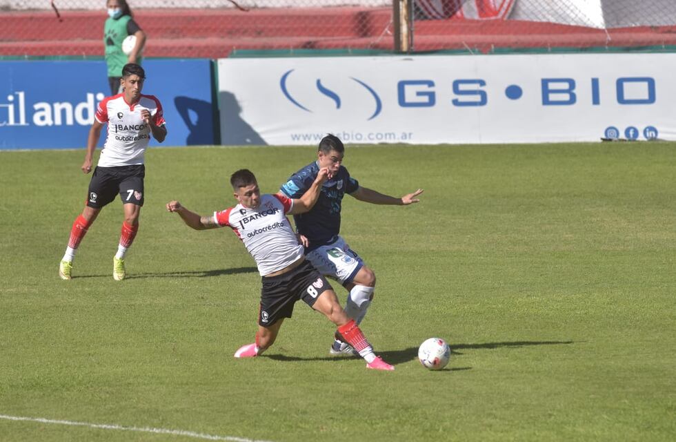 Instituto perdió 1-2 ante Gimnasia de Jujuy: Caranta presentó la renuncia