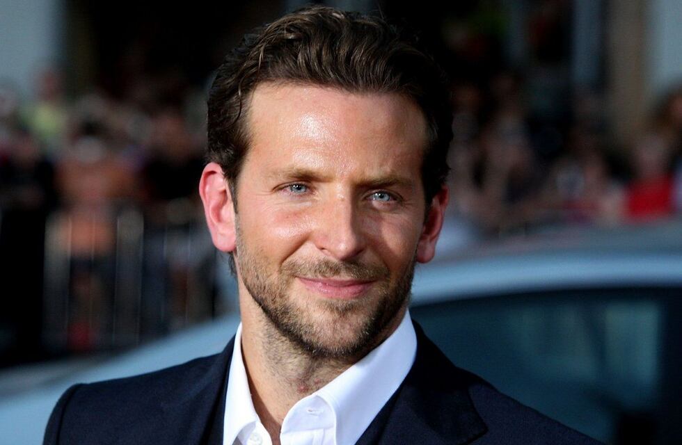 Bradley Cooper regresa a la dirección con Maestro, una película sobre la vida del músico Leonard Bernstein