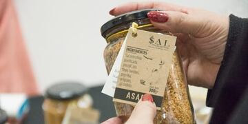 Se llevó adelante la expo-feria del “Día del Padre” en el SUM del SOEM