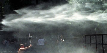 En total fueron 38 las víctimas fatales de la represión ordenada por el Gobierno de La Rua para reprimir las protestas que se desataron en todo el país.