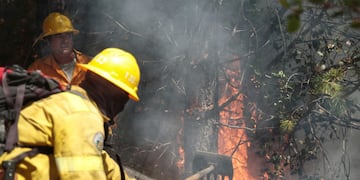 El incendio no logra ser controlado