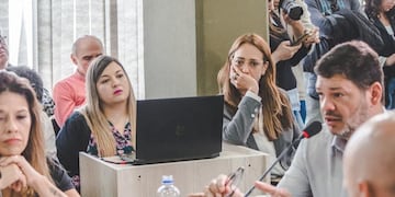 Ferreyra informó a los concejales los ejes de gestión de la Secretaría de Hábitat