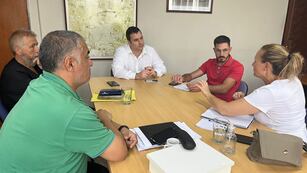 Encuentro para diagramar un cronograma de fumigación en los barrios