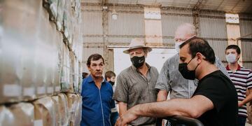 Herrera Ahuad visitó la Cooperativa Tucanguá de Ruíz de Montoya y se comprometió con más tecnología.