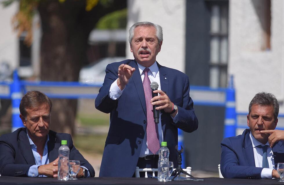 Alberto Fernández se mostró en un acto junto con Sergio Massa en Mendoza: “Que en estos tiempos difíciles nadie baje los brazos”
