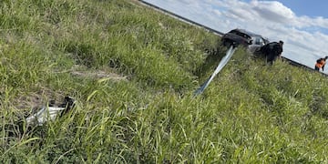 Fatal accidente en la ruta 19: dos víctimas fatales y una mujer hospitalizada en Arroyito. (Policía de Córdoba)