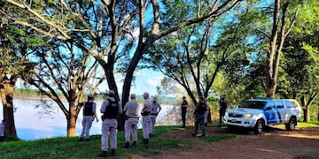 San Javier: buscan a un joven que desapareció en las aguas del río Uruguay.