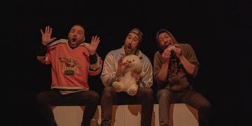 Fiesta de La Noche Más Larga: a sala llena realizaron la obra teatral “Dark Rabbit”