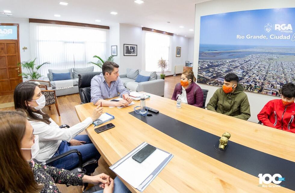 Martín Pérez se reunió con la Asociación “Mucho Por Vivir”