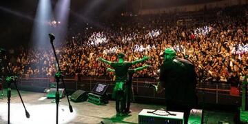 La banda 'La Beriso' estuvo en Rosario y durante su show brindó un homenaje a las víctimas de violencia de la ciudad.