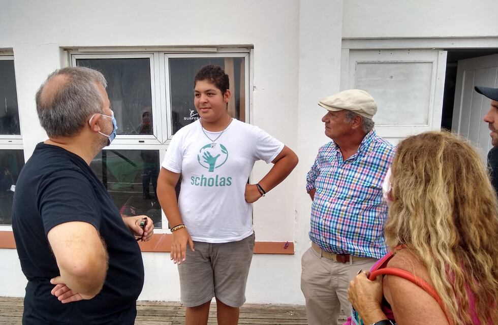 Mariano Luongo visitó el proyecto escuela de Mar y Playa