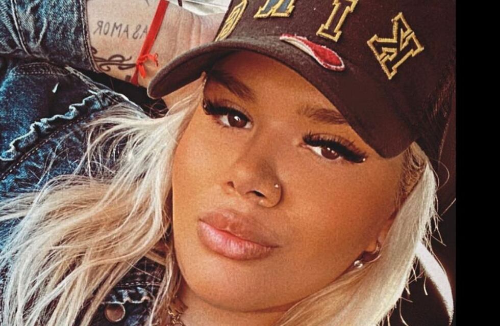 Morena Rial compartió una foto en lencería y anunció que volverá a realizarse una cirugía estética