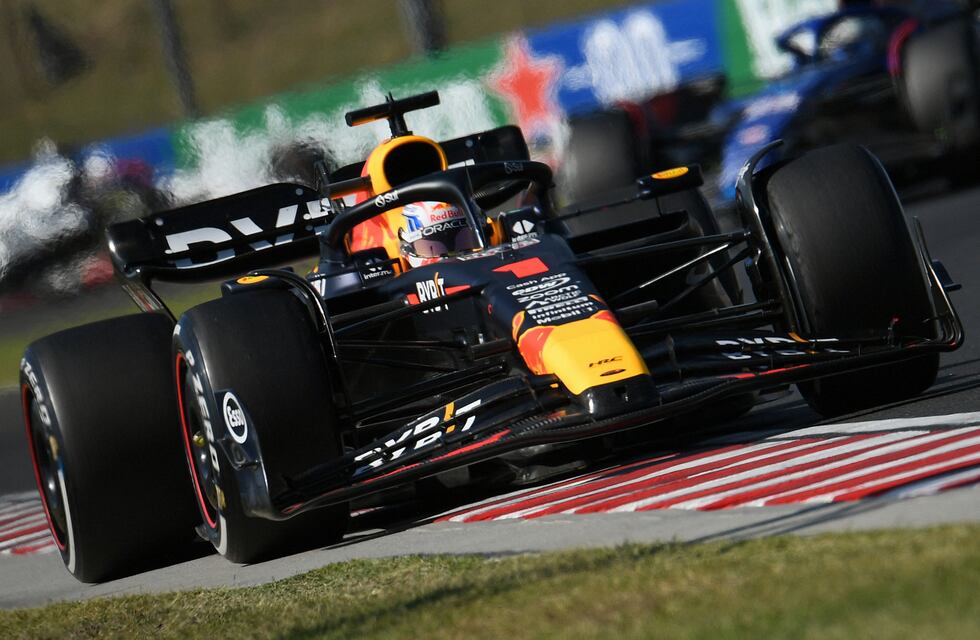 F1: tras su triunfo en Hungría, Verstappen le lleva 110 puntos a Checo Pérez